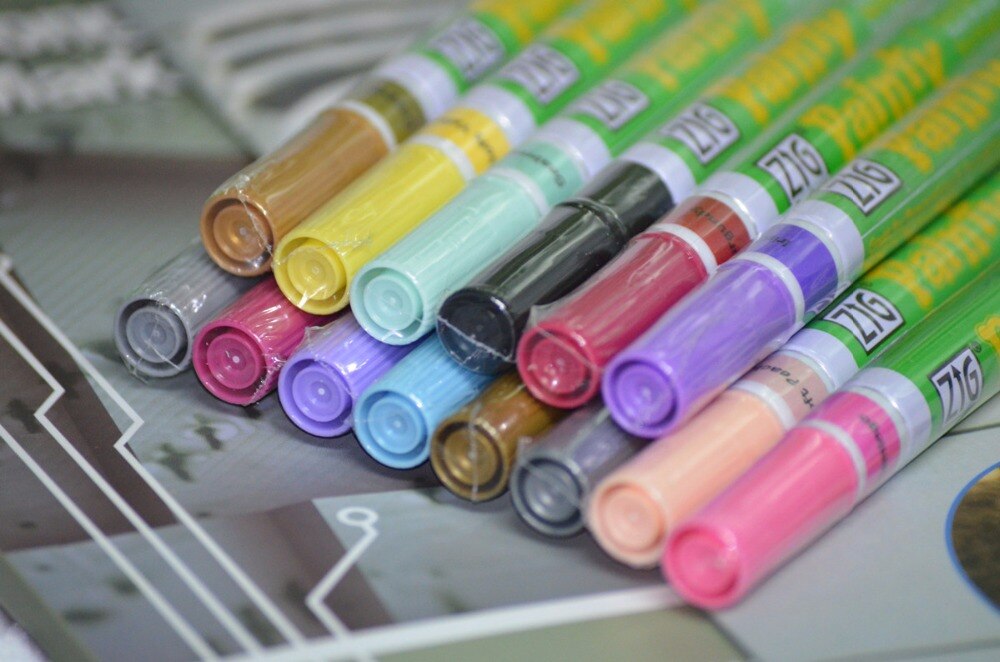 ZIG Markers Kuretake Brush Pen FMP-10 Painty Fine 1.3mm Water Resistant Japan