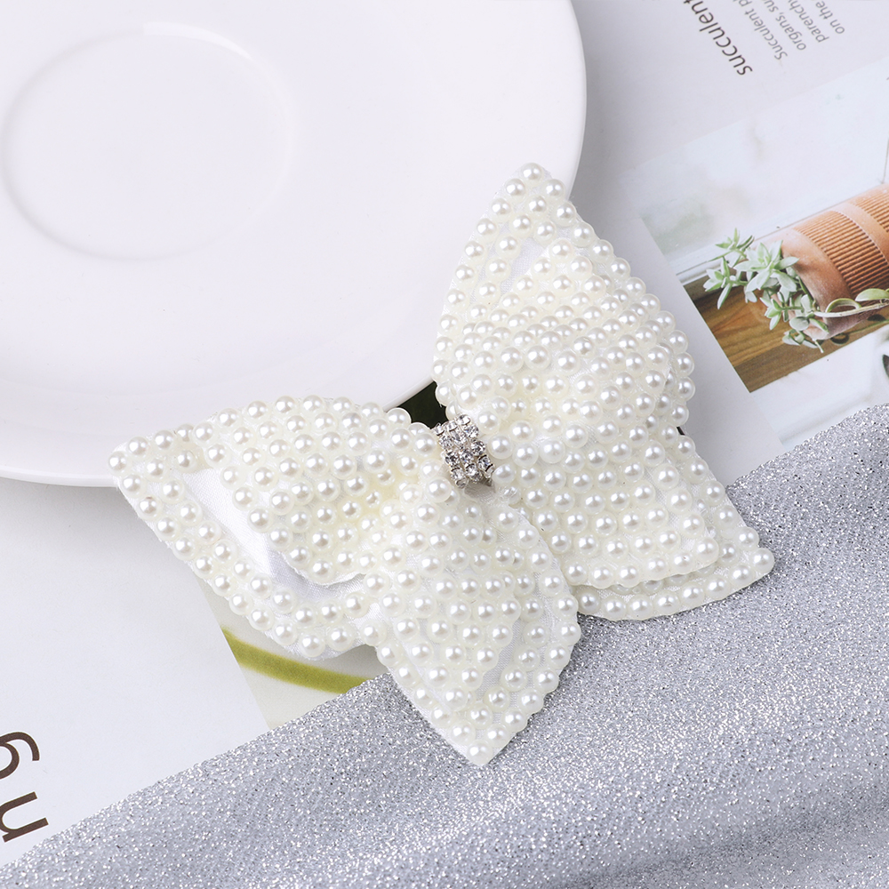 Pince à cheveux perle blanche pour filles | 1 pièce, avec couches de Boutique en strass, nœuds centraux, épingles à cheveux, accessoires pour cheveux