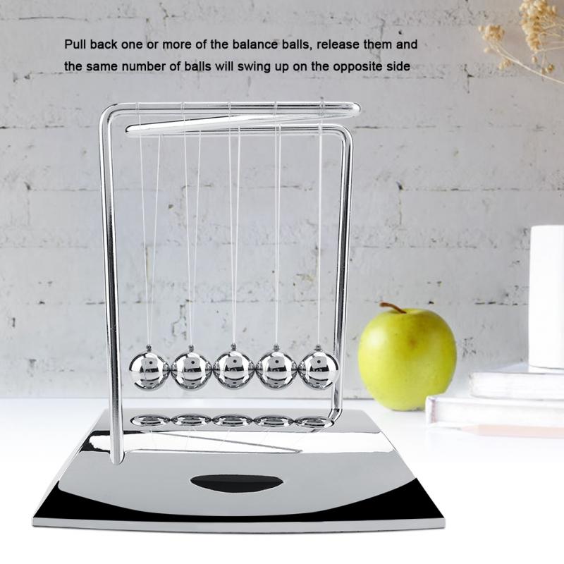 Newtons vugge balance stålkugler fysik videnskab pendul ornamenter balancebold fysik videnskab pendul