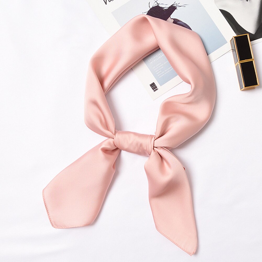 Solid halsduk kvinnor huvudduk för hår rosa grön vit sidenhalsduk dam 70cm*70cm fyrkantiga bandanas dam halsdukar: Rosa