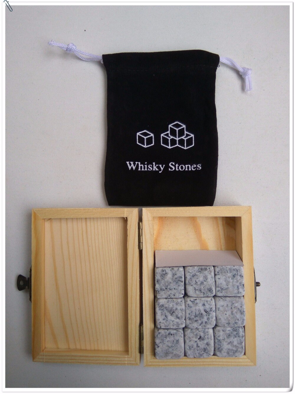 3 kleuren 9 stks/set Whiskey Stones met houten doos + fluwelen tas whisky whiskey rotsen stenen kubus steen houten doos