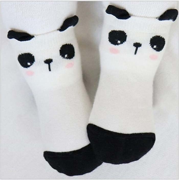 Calcetines de bebé suelas de goma suave inferior antideslizante calzado de dibujos animados tridimensional panda ardillas zapatos de niño calcetines de suelo para el hogar: white / 0 to 24m