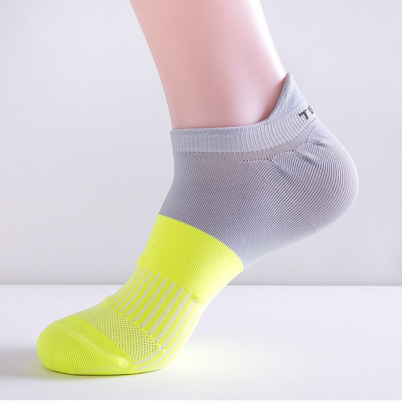 Løbende sportssokker sommer mænd og kvinder overfladisk mund tynd åndbar deodorant fitness korte rør ankel sokker: Grå