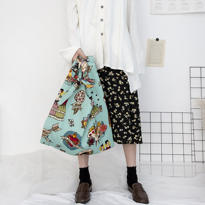 Cotton Shoulder Bag - Leopard Print - Zipper Pocket - Casual Tote - Women's Fashion: Stone