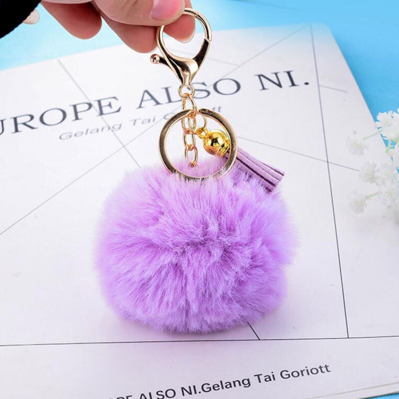 Nøglering pels ball pom pom nøglering pompon kunstig kanin pels fluffy nøgleringe bil taske nøglering nips til kvinder dame: Blomme