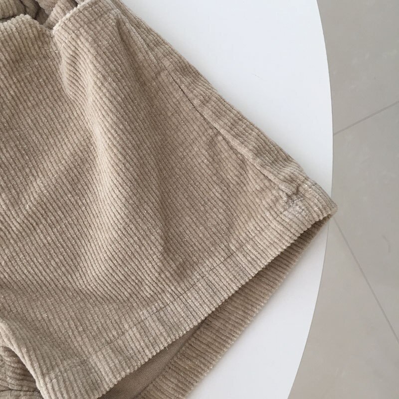 Pantalones cortos de pana para bebé de invierno otoño para niñas, bombachos bonitos de un botón, algodón, 1-5 años,