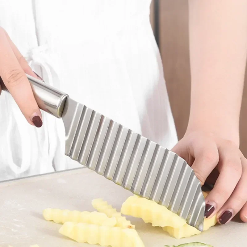 Stainless French Fry Maker Tools Steel Potato Chip Slicer Dough Vegetable Fruit Crinkle Wavy Slicer Knife Potato Cutter Chopper