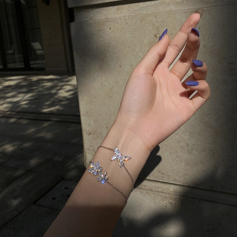 Mode-sieraden Prachtige Koperen Ingelegd Zirkoon Bloem Open Ring Armband Sleutelbeen Ketting Vrouwelijke Prom Sieraden Set