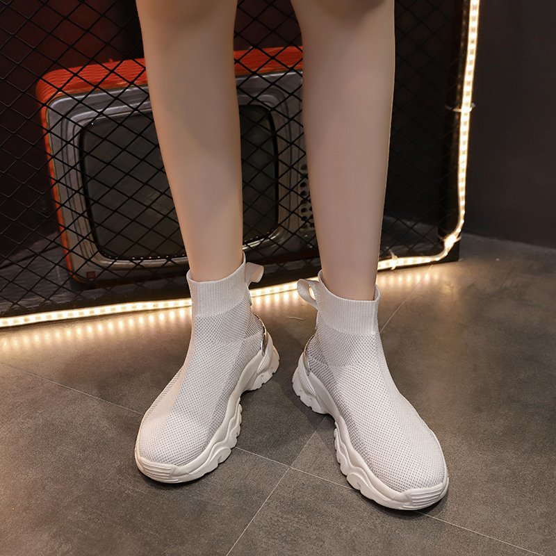 Fujin tykk joggesko pustende kvinner fast kile fjær høy topp sokker sko dame tykk bunn sko dame