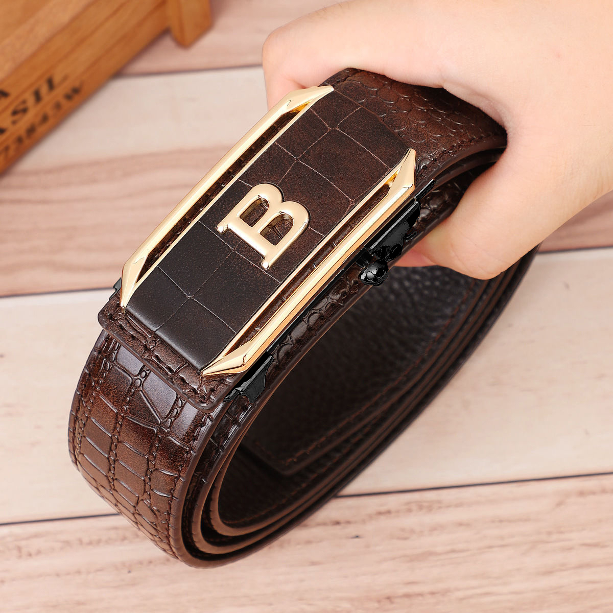 Jifanpaul cinto masculino com estampa de crocodilo, cinto com fivela automática de alta qualidade, pulseira jeans da moda, acessórios masculinos da moda