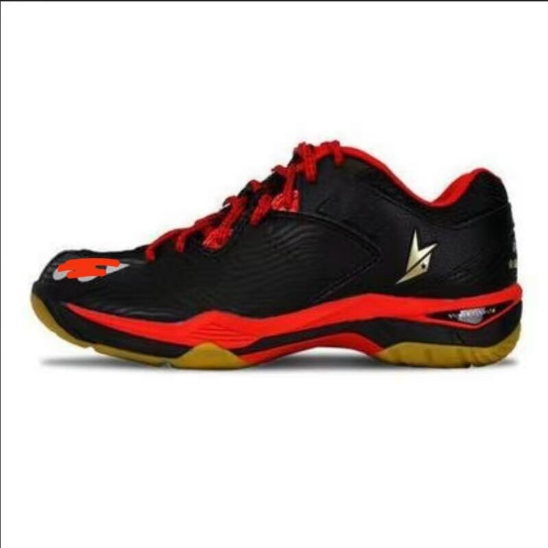 Badminton shoes Lindan same model have stock size from EUR36-45