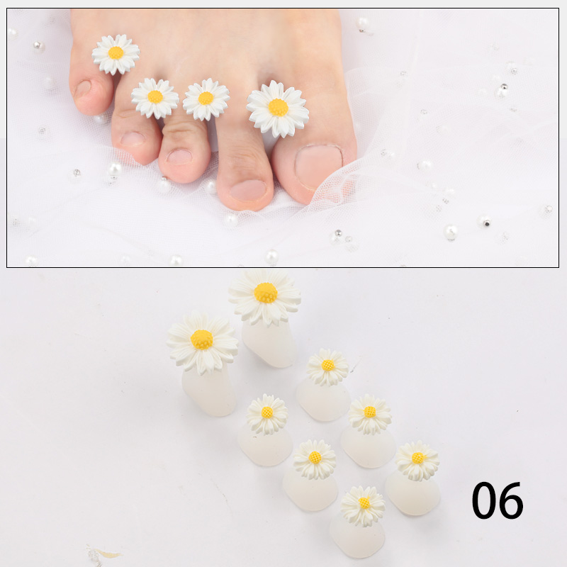 8Pcs/Set Silicone Toe Separators Foot Toe Spacers Daisy Flower Sunflower Waterdrop Pedicure DIY Foots Toe Nail Art Tool: Plum