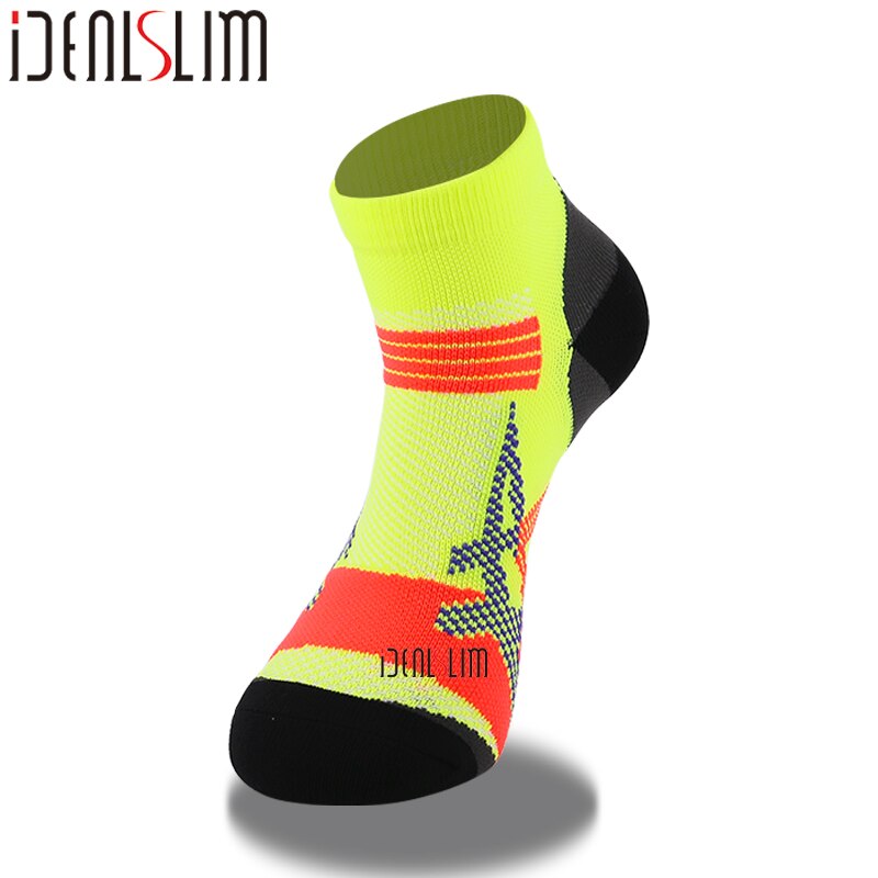 IDEALSLIM Sport Socken viel für Männer Frauen Jungen Laufen Socken Atmungsaktiv Schnell Trocknend Runnnig Socken: Grün- 1 Paris