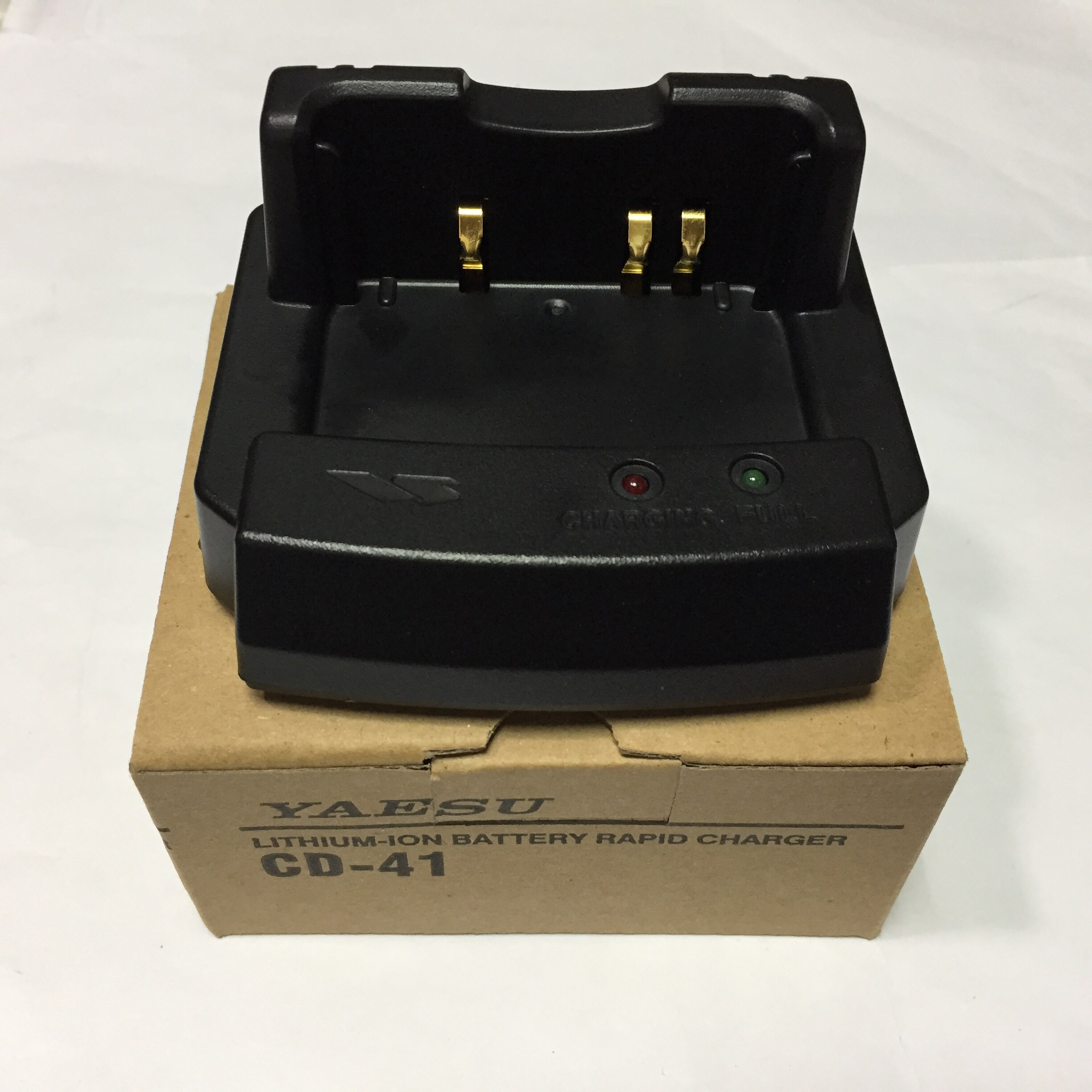 CD-41 lithium-ion battery rapid charger for YAESU VX-8GR VX-8DR FT-1DR FT-1XDR FT-2DR FT-3DR