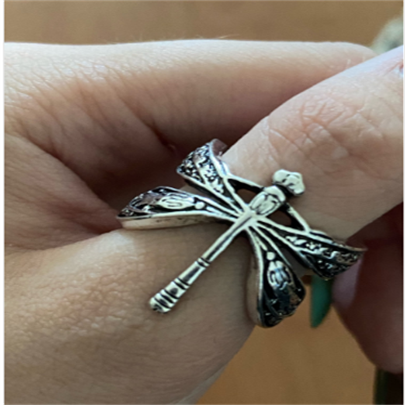Bague en forme de libellule pour femmes, rétro, créativité, , Simple pour plusieurs Occasions, bijoux de fête, de mariage,