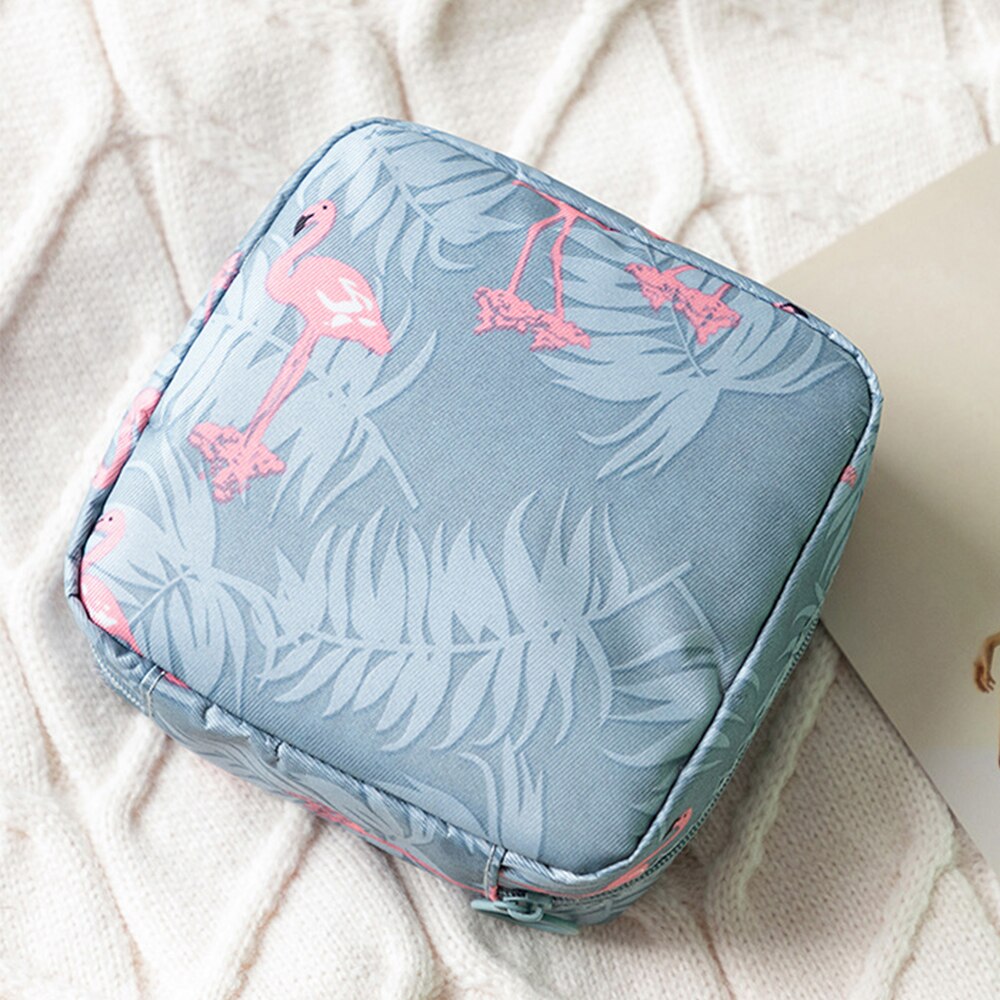 Portable Fabric Large Capacity Sanitary Towel Napkin Pad Tampon Purse Bag Organizer Pouch Girls Feminine Hygiene Pad Storage: A-7