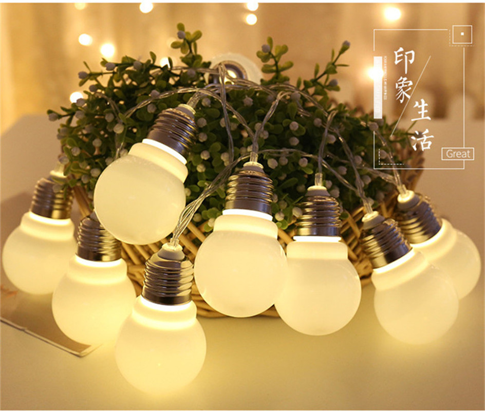 LED-Weihnachtsfee Große Glühbirne Kugelgirlande Feiertags-Lichterkette 3/6M Batteriebetriebene Dekoration für Garten / Hochzeit / Valentinstag / Weihnachten / Partydekor Neujahr 2024 Lichterkette