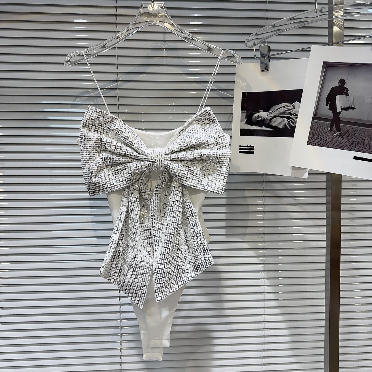 Camiseta sin mangas con lazo grande y lentejuelas para mujer, ropa interior de una pieza plateada, bonita y Sexy, verano 2024: L / Plata