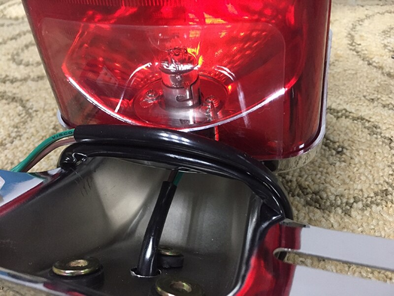 for Suzuki motorcycle parts GN125 tail light 125cc GN125H brake safety signal HJ125-8 brake tail light