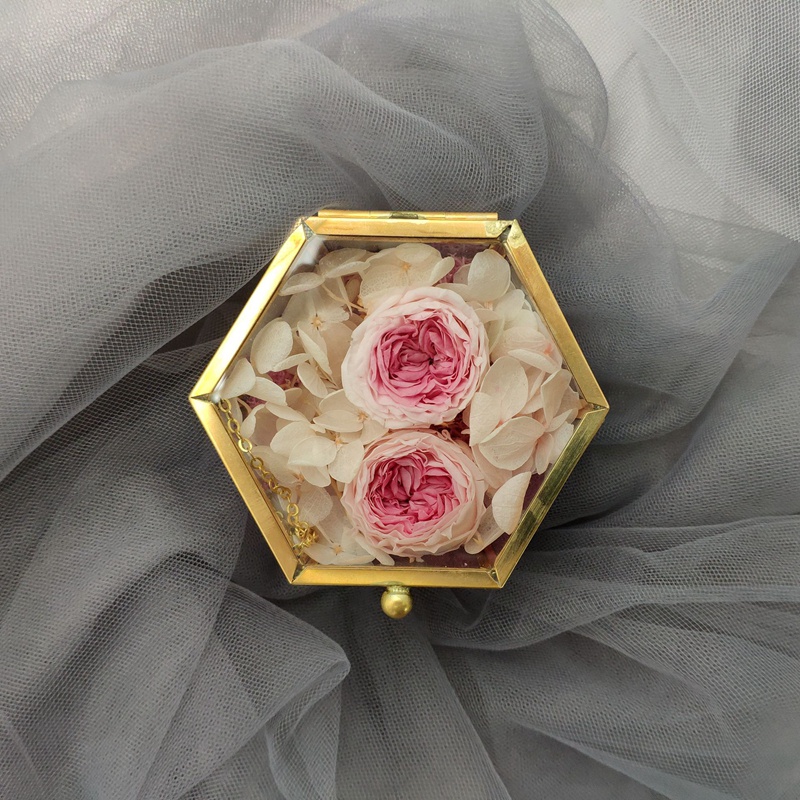 Hexagon Transparent Glass Ring Box Wedding Ring Box Geometric Clear Glass Jewelry Box Jewelry Organizer Holder Tabletop Containe