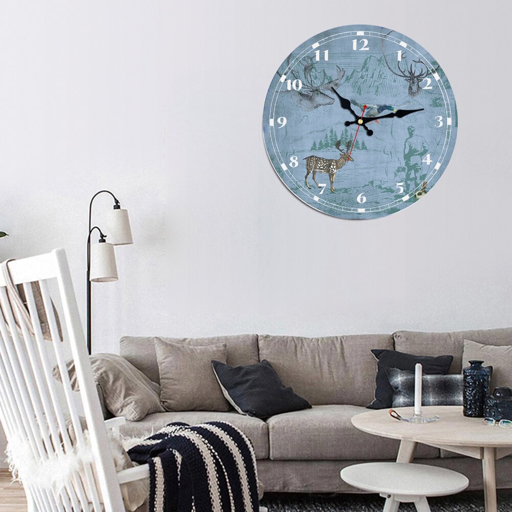 Reloj de pared de madera grande, reloj de pared de madera redondo con números grandes árabes, ciervo gris, decoración artística para el hogar