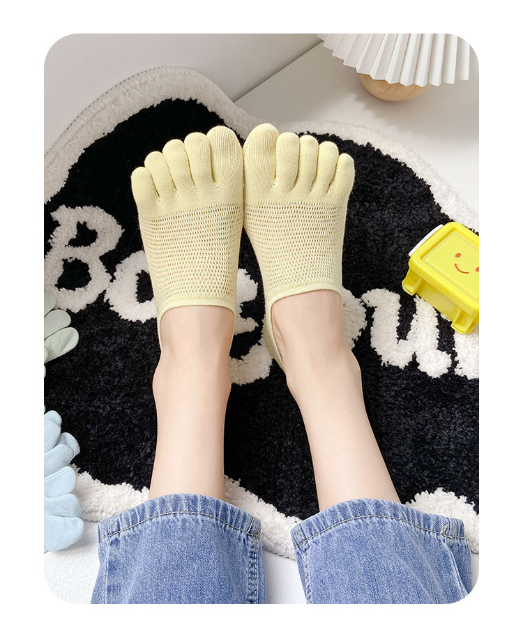 Five finger socks Summer thin breathable hollow solid color cute Japanese invisible boat socks Split toe female socks