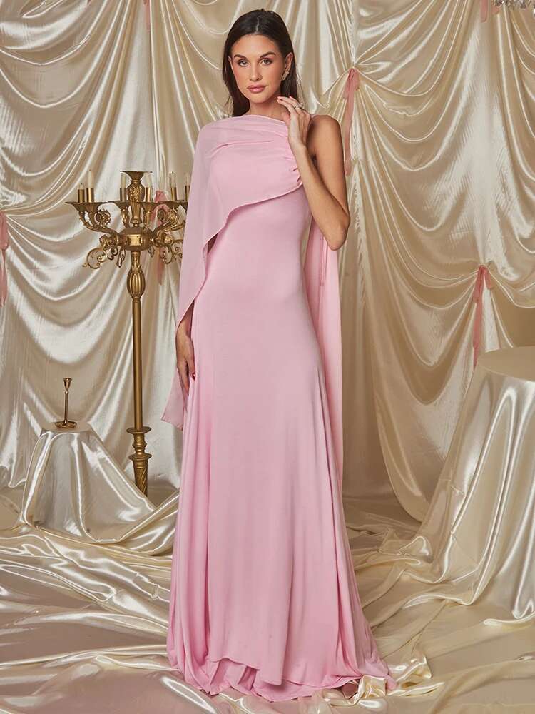 Mozision rosa cape-ärm sexig maxiklänning för kvinnor off shoulder rygglös klänning sned krage snörning lång klänning vesti