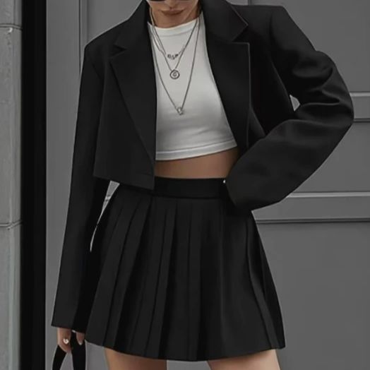 Elegante kurze Blazer-setzt für Damen, bauchfreie Blazer, Jacken und modischer Falten-Minirock, 2-teiliger Anzug für weibliche Outfits, Streetwear