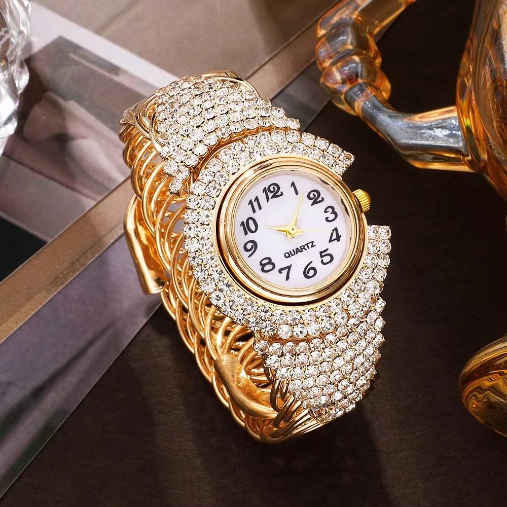 Een Koreaanse versie van modieus en veelzijdig dameshorloge met licht luxe diamanten ingelegd quartz armband