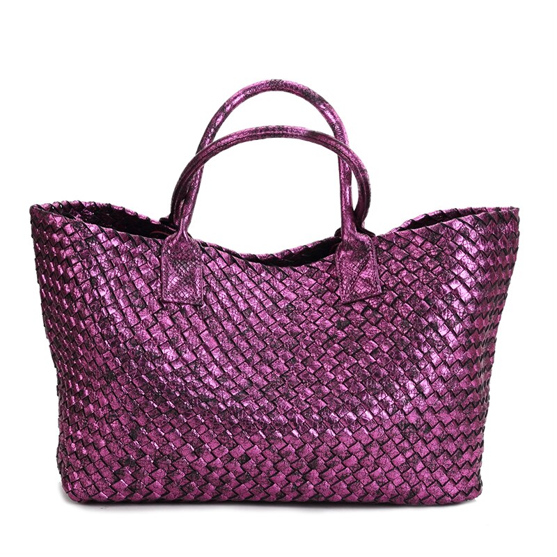 hand-woven women's bag spring summer European and American tide single shoulder vegetable basket women casual bag: light purple