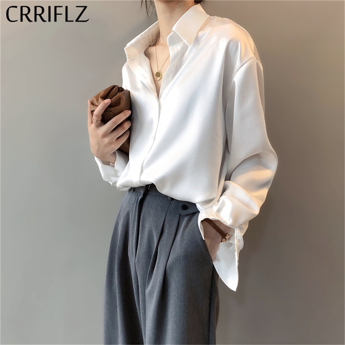 Crriflz forår kvinder lange ærmer satin bluse vintage femme v-hals street skjorter imiteret silke bluse