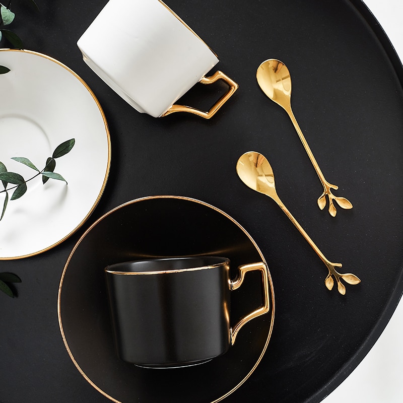 Let luksus nordisk kaffesæt kaffekop og underkop sæt britisk te sæt guldmaleri 200ml simpelt