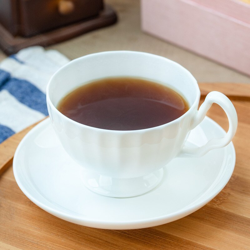 Tasse à café en porcelaine en céramique, os blanc pur, tasses de Latte nordique simples, fantaisie créative, thé de l'après-midi, café, tasse et soucoupe, cuillère