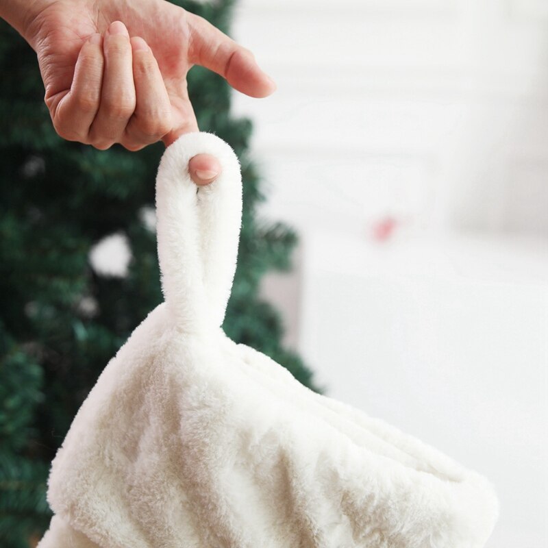 3 st snöflingor broderade vita plysch julstrumpor väska hängande öglor julgran öppen spis godis strumpor