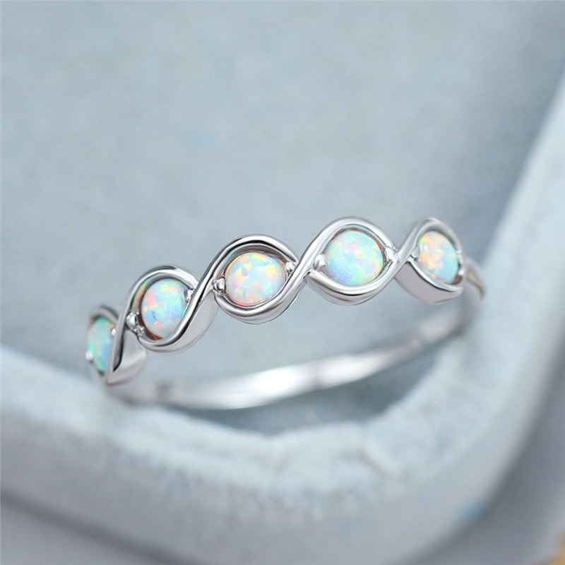 Minimalistisk kvindelig rund opal krydsring fest vielsesringe til kvinder rose guld farve fyldt fingerring