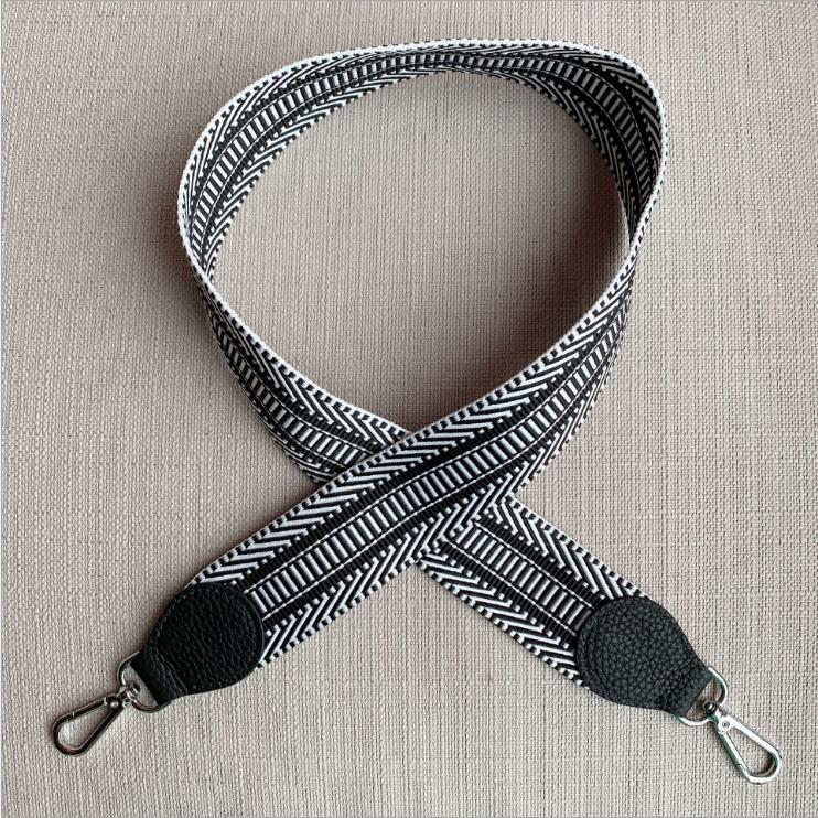 Breien brede tas riem leren handtas schouderriem accessoire zilveren gesp merk: 1