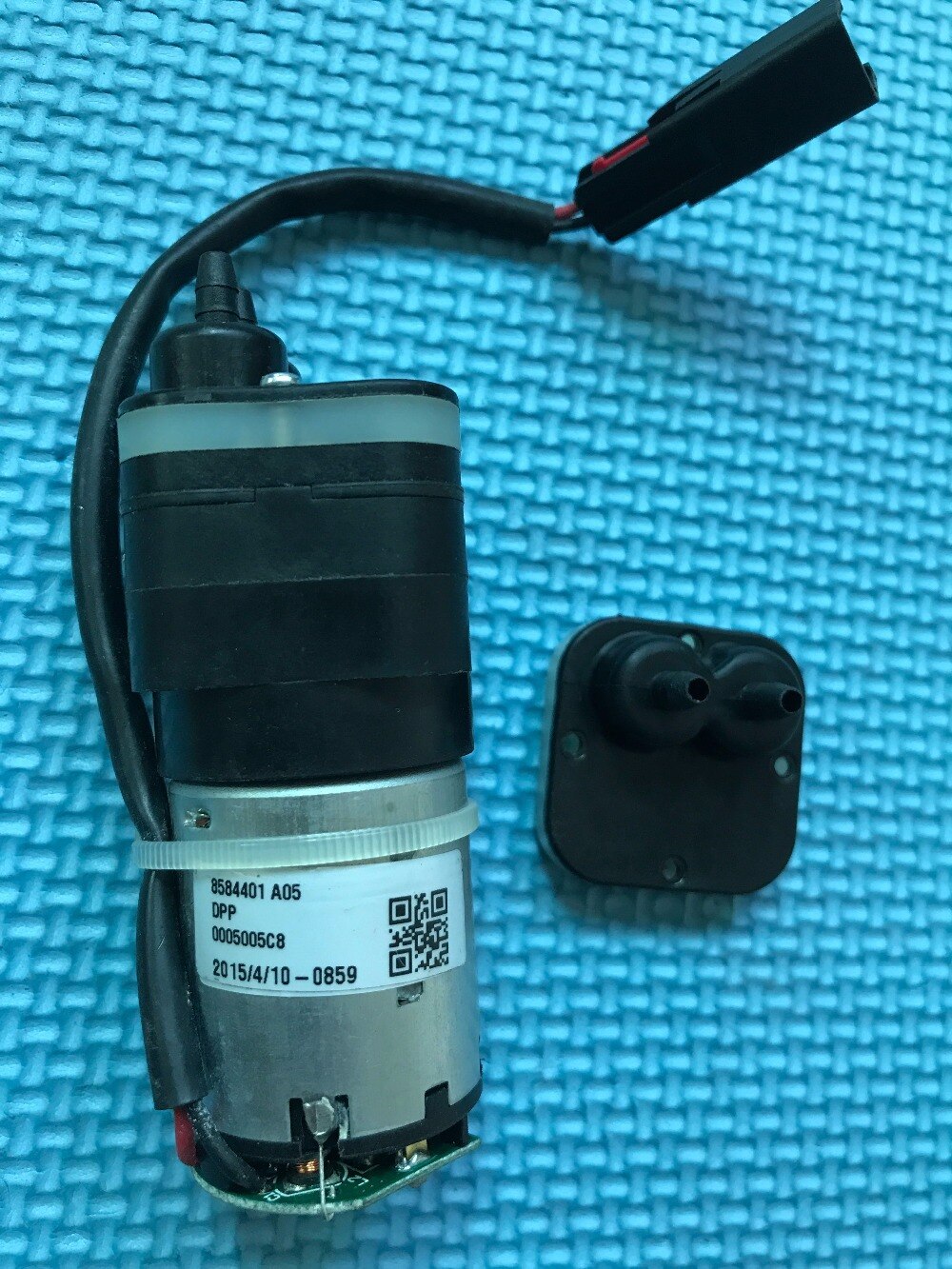 Amerikaanse membraanpomp 6 V/12 v dubbele outlet pomp met board bescherming drive