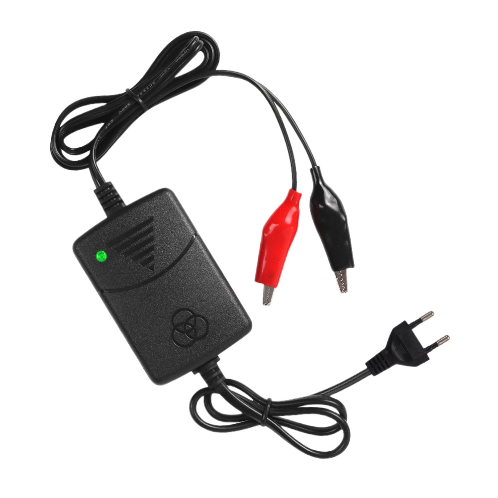 12V auto-acculader 1500MA intelligente reparatielader draagbare acculader voor loodzuuraccu voor 12V auto-motorfiets: WHITE