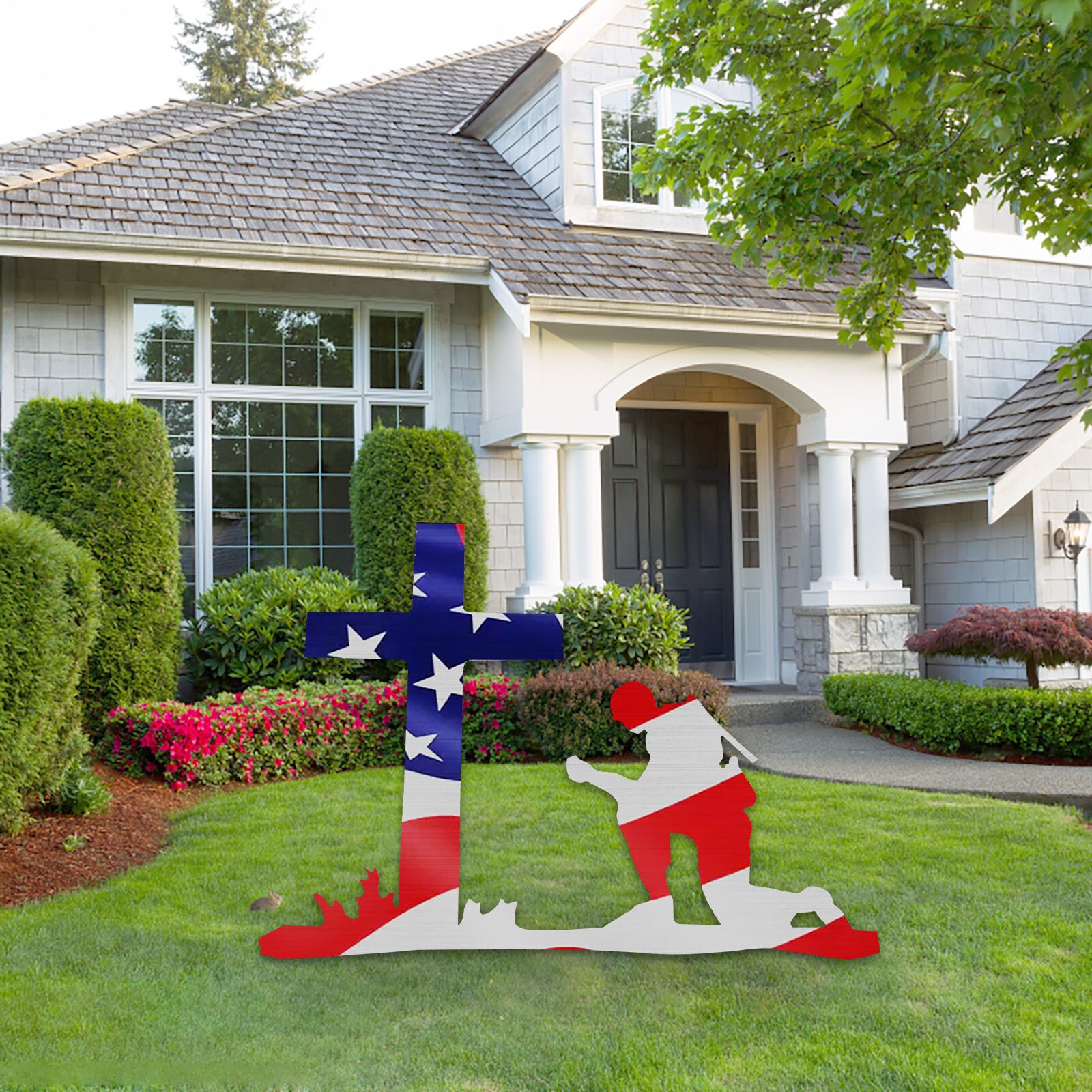 American Cross Kneeling Soldier Weathered Sign Splicing Art Decoration Kneeling Soldier's Garden Signs Independence Day Decor #P