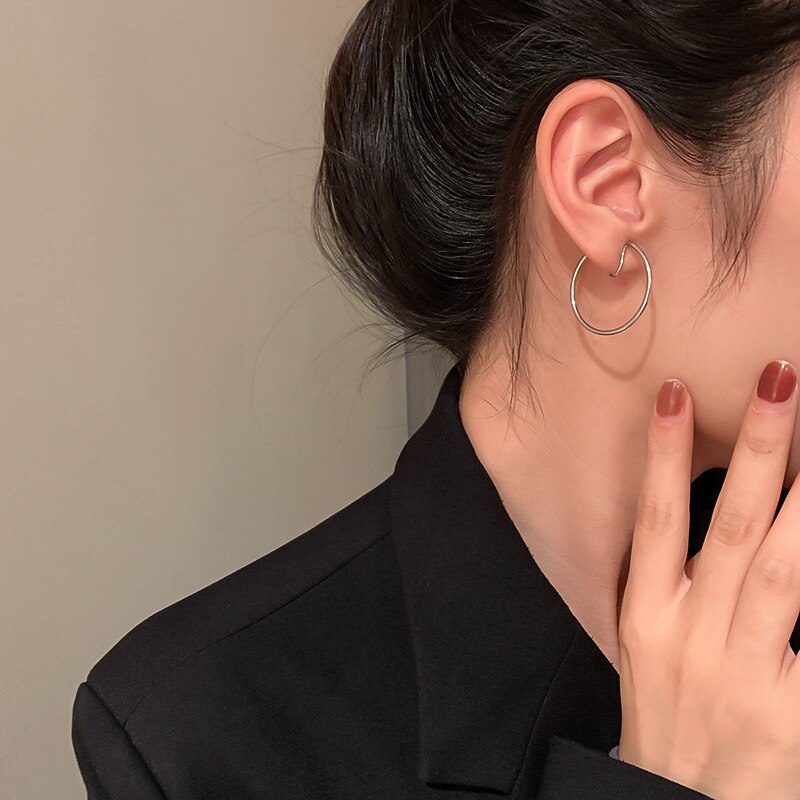 Clip Earrings Metal Trendy Round Women Circle Ear Clip Simple Metal Earrings No Ear Hole Simple Jewelry