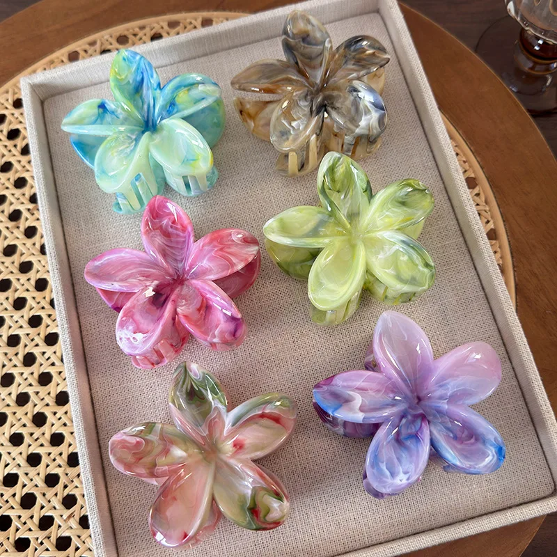 Flower Hair Claw Clip for Women Hair Clips Crab Clamp Barrettes Girls Hair Accessories Summer Shark Hairpin Headwear 1pc
