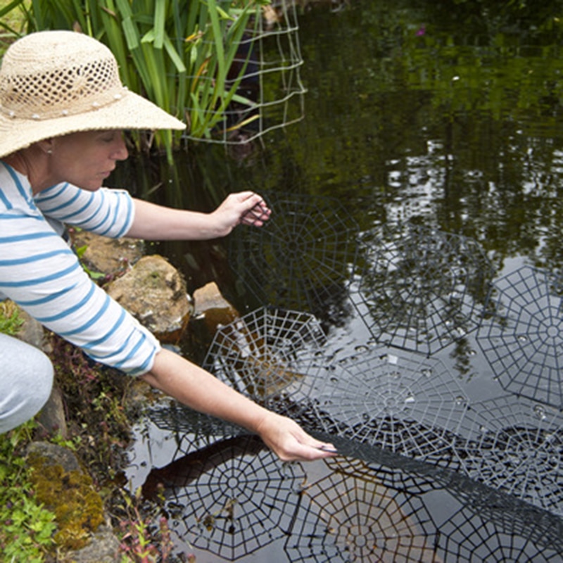 10pcs Lightweight Plastic Floating Pond Guard Protector Cats Flying Birds Deterrent Six Angle Mesh Fish Pond Net Pond Protectors