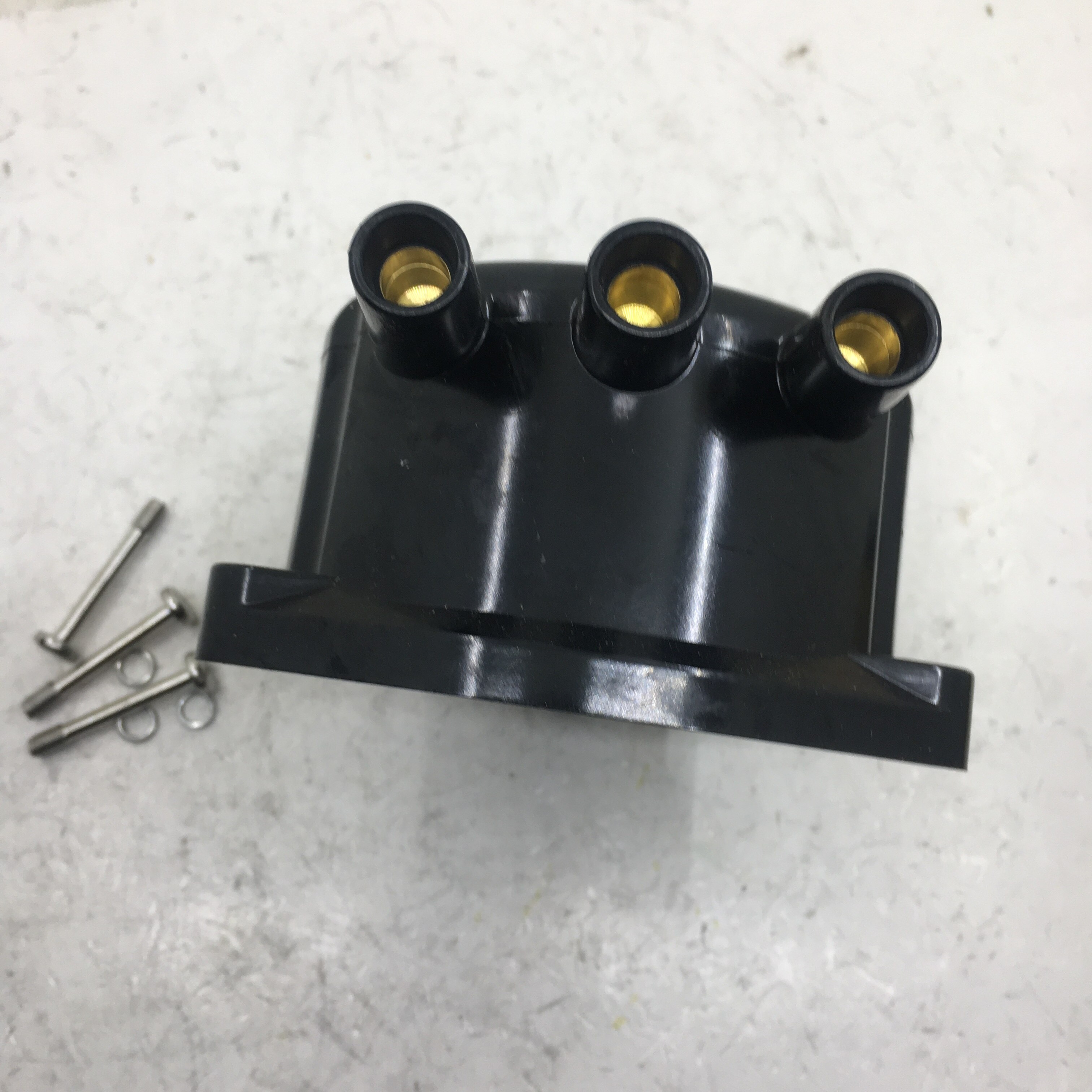 SherryBerg Cap For Mazda 626 MX-3 MX-6 Distributor Cap Yec F32Z 12 106C/C757 6 cylinders distributor cap 3898173