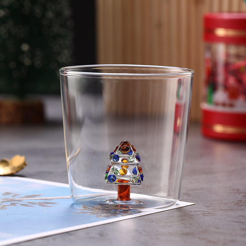 Nowy kreatywny szklany kubek świąteczny 3d Kubki choinkowe Szklany kielich czerwonego wina Przezroczysty kubek robić kawy z sokiem mlecznym Prezent świąteczny: zielony