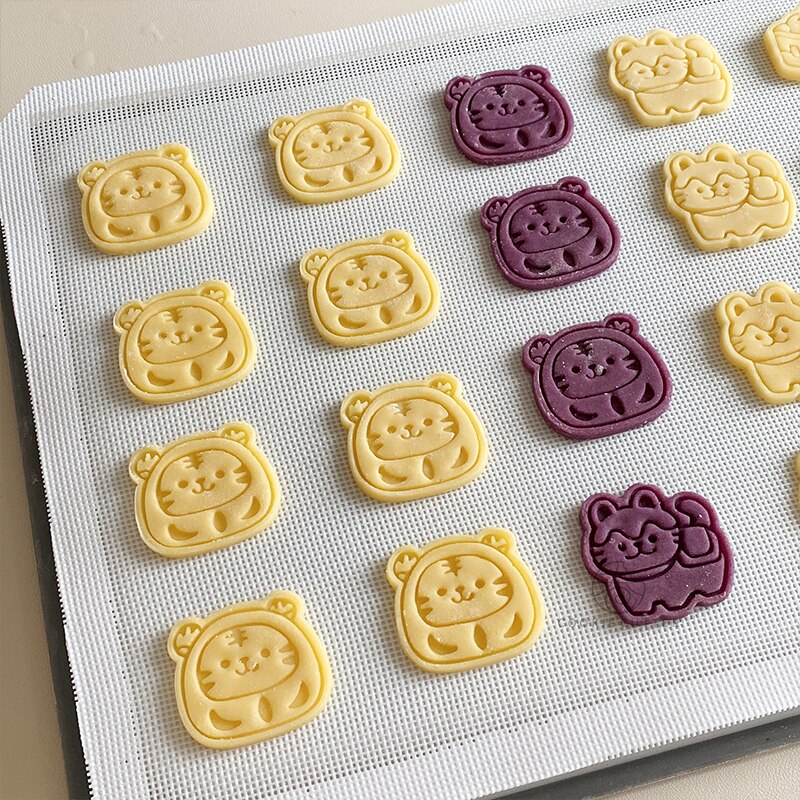 Cartoon Tiger Thickened Biscuit Mold Paw Cookie Cutter Fondant Cutter Pastry Cake Sugar Craft Baking Tools Kitchen Accessories