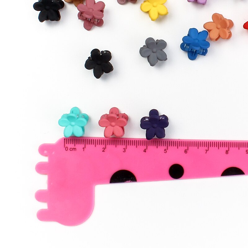 30pcs girl is flower hair claw child hair ornament women's mini hairpins with floral bangs A crab claw clip Children's