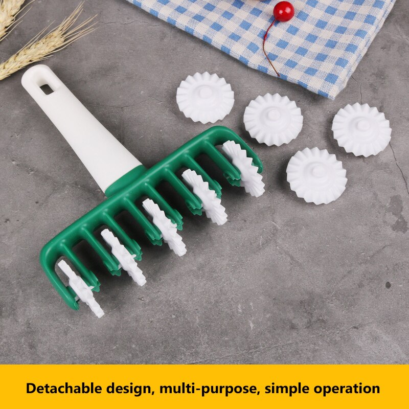 Rolling Pin Household Kitchen Cooking Multifunctional Cookie Pizza Wheel Cutter Plastic Baking Tool Manual Fudge Dough Cutter