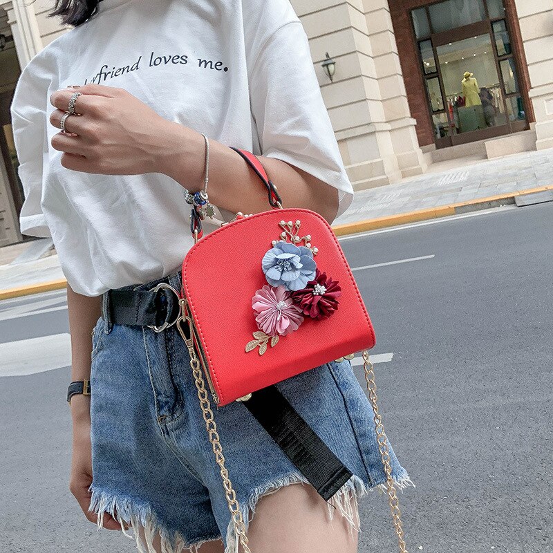 Handmade Flowers Bucket Bags Women Mini Shoulder Bags With Chain Drawstring Small Cross Body Bags Pearl Bags Leaves Decals