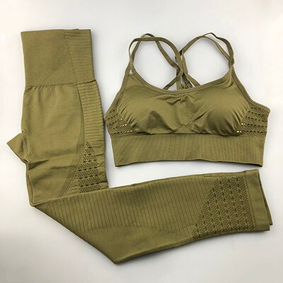 Sømløs yogasæt kvinder fitness tøj sportstøj kvinde gym leggings polstret push-up strappy sports-bh 2 stk sportsdragter: Militærgrøn / S