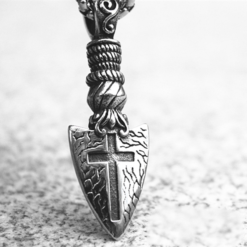Dominant knight spear and shield cross arrow pendant classic trendy jewelry necklace